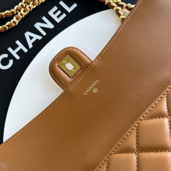 Chanel Clutch with chain Sheepskin AP5280 brown Chanel Clutch with chain Sheepskin AP5280 brown