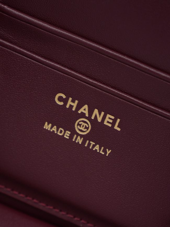 Chanel Vanity with Chain AP5195 Burgundy Chanel Vanity with Chain AP5195 Burgundy
