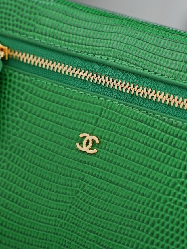 Chanel Vanity with Chain AP5195 green