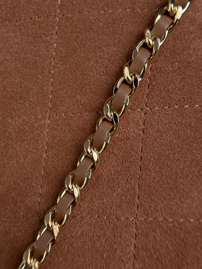 Chanel small Flap Bag AS6449 camel Chanel small Flap Bag AS6449 camel