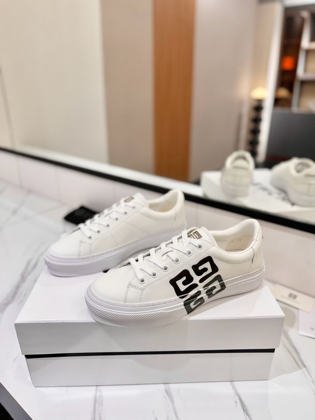 Givenchy flats 64241-1