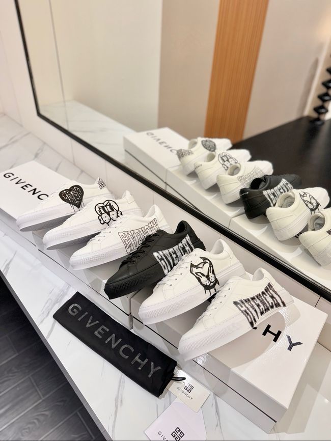 Givenchy flats 64241-10