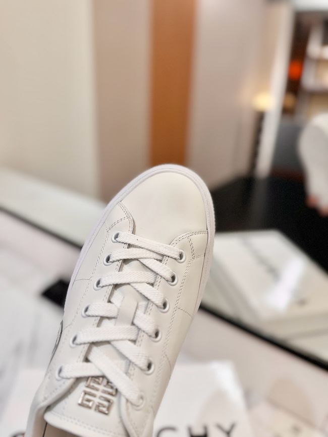 Givenchy flats 64241-11