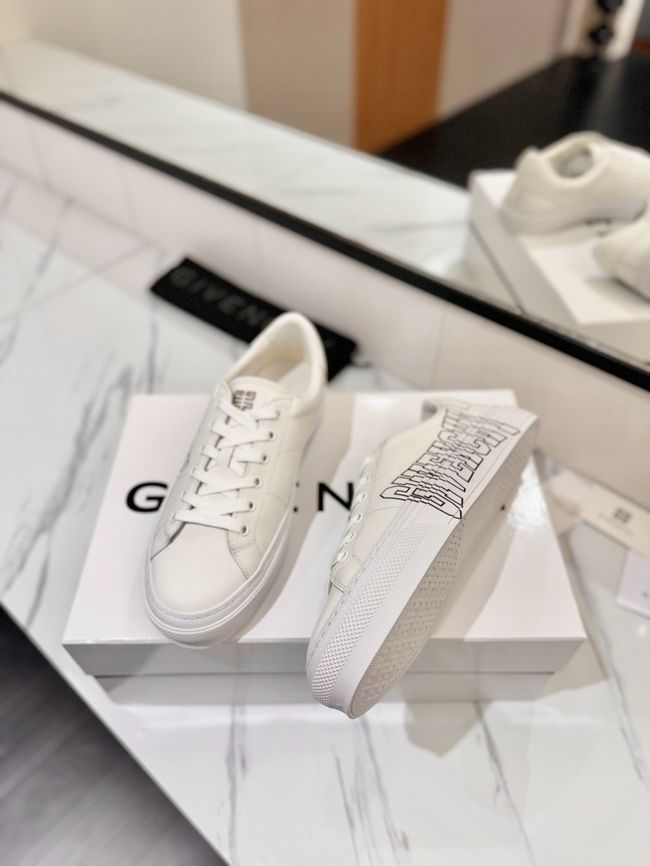 Givenchy flats 64241-13