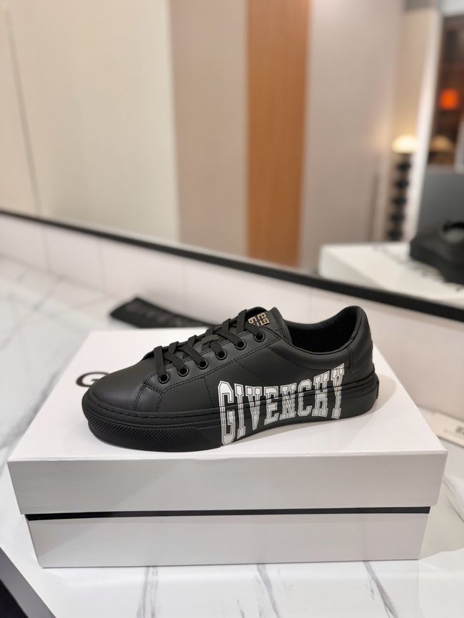 Givenchy flats 64241-15