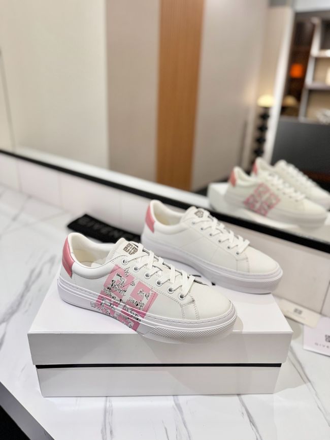 Givenchy flats 64241-2
