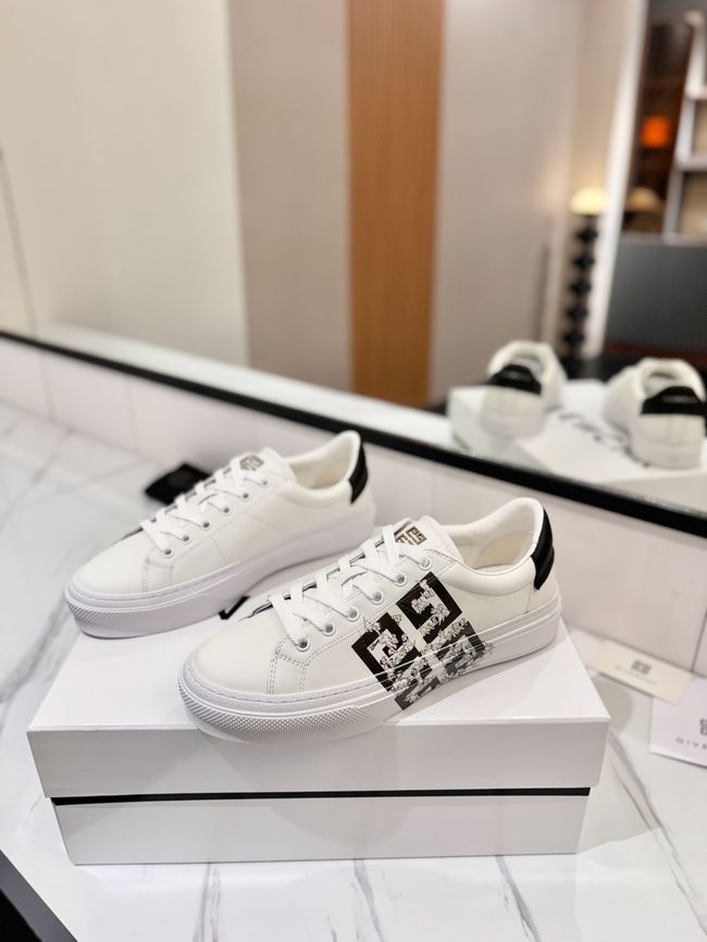 Givenchy flats 64241-3