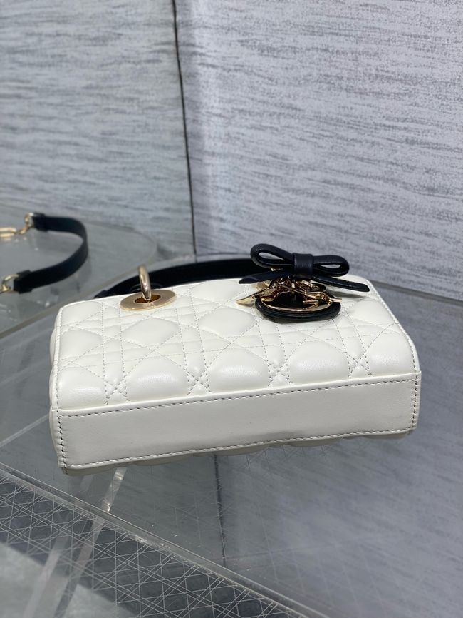 Mini Lady D-Joy BagCannage Lambskin M0636OU Latte and black