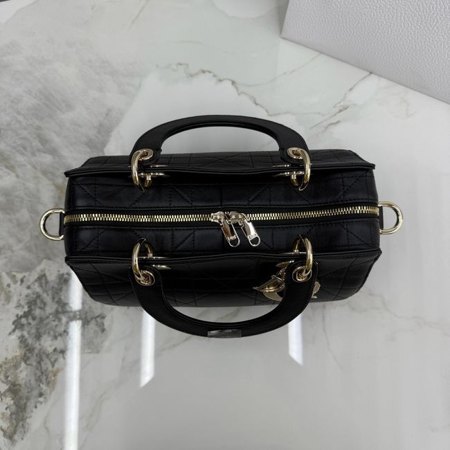Small Dior Granville Bag black Flat Macrocannage Calfskin M1441OHJ Small Dior Granville Bag black Flat Macrocannage Calfskin M1441OHJ
