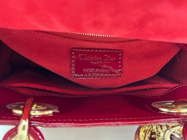Small Lady Dior Bag with Strap Cannage patent leather M0531OU Burgundy