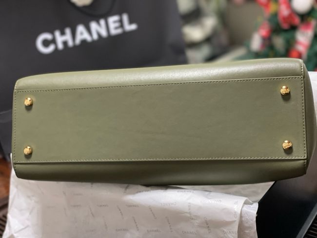 Chanel Small Shopping Bag AS6243 Khaki Chanel Small Shopping Bag AS6243 Khaki