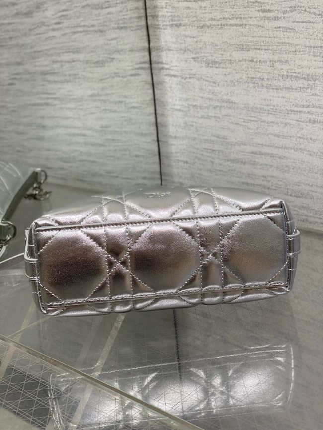 Diorling Mini Bag Macrocannage Lambskin S2613OU Silver Diorling Mini Bag Macrocannage Lambskin S2613OU Silver