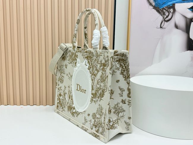 Large Dior Book Tote Cannage Embroidery M1349OEQ-1