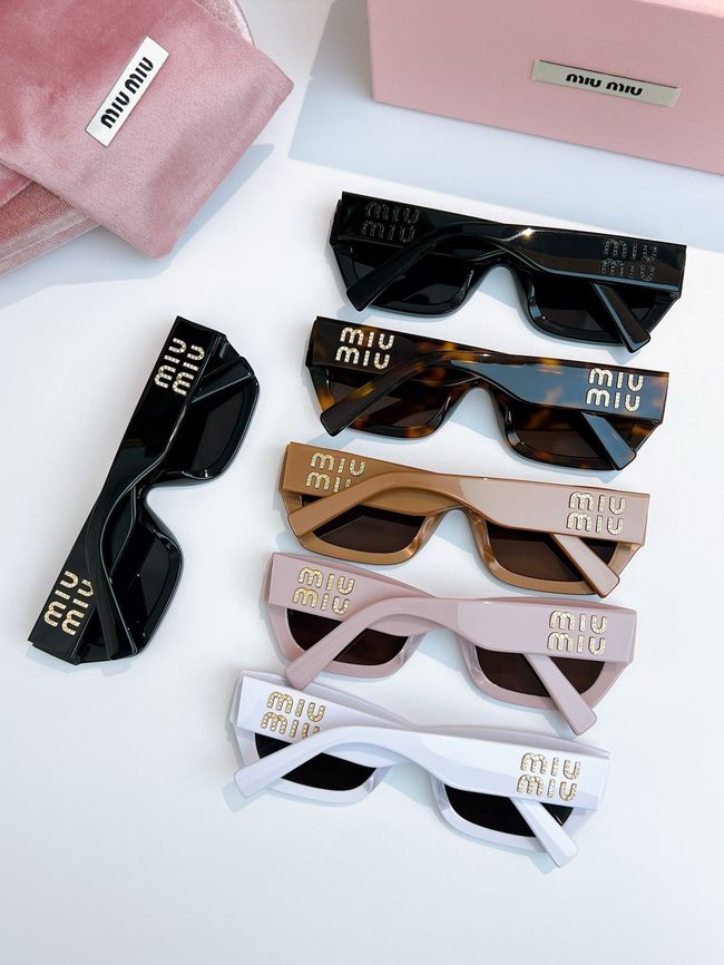 MiuMiu Sunglasses 821489-6 MiuMiu Sunglasses 821489-6