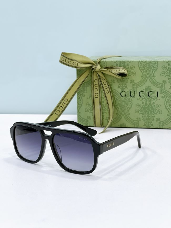 Gucci Sunglasses 821554-6