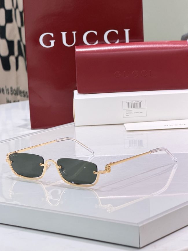 Gucci Sunglasses 821558-2