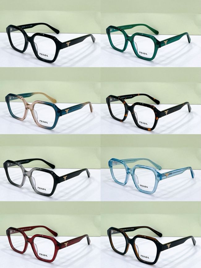 Prada Sunglasses 821611-3