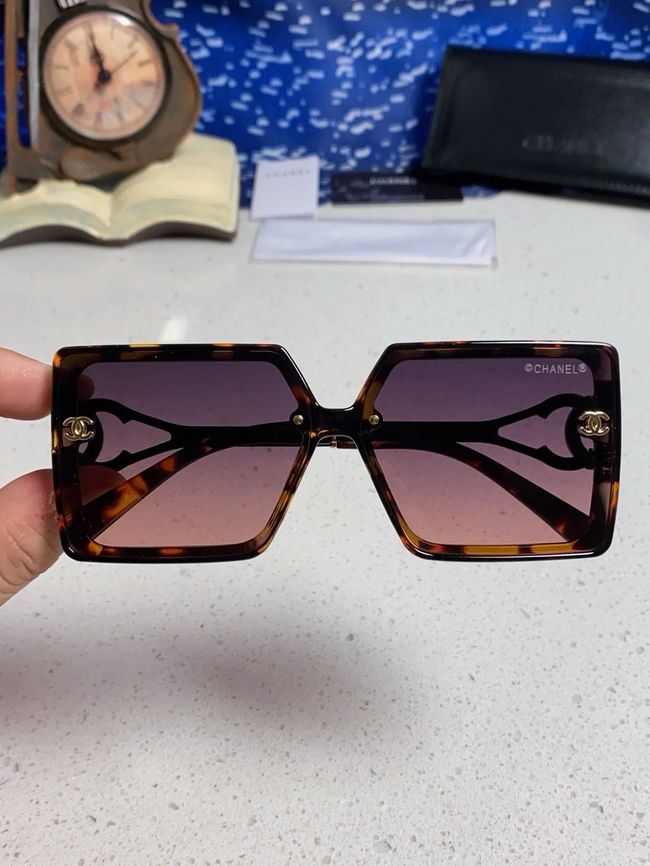 Chanel Sunglasses 821627-2