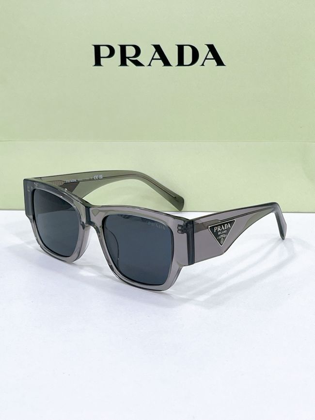 Prada Sunglasses 821612-2