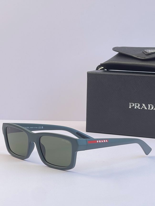 Prada Sunglasses 821613-6
