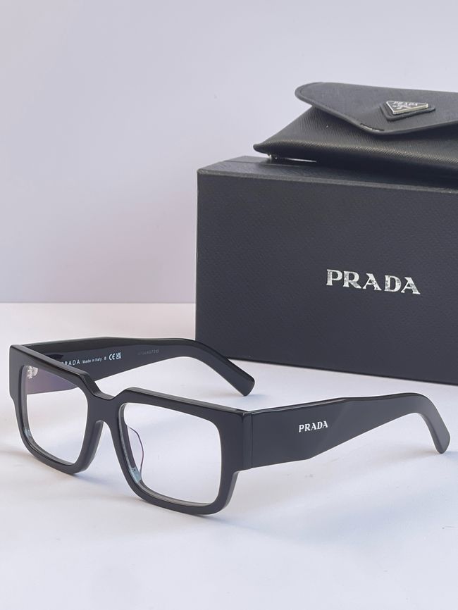 Prada Sunglasses 821615-3