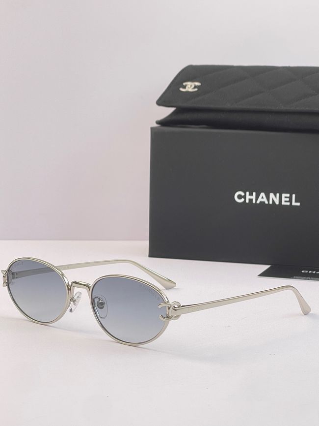 Chanel Sunglasses 821632-7