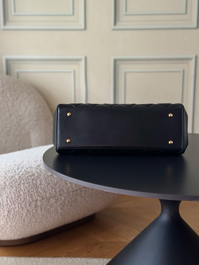 Chanel Large FLAP BAG sheepskin A2215 black