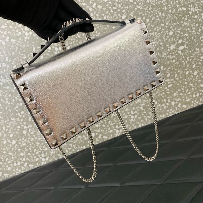 VALENTINO Rockstud calfskin chain bag SHI098 Silver