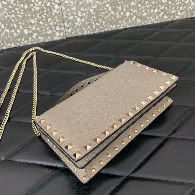 VALENTINO Rockstud calfskin chain bag SHI098 gray VALENTINO Rockstud calfskin chain bag SHI098 gray