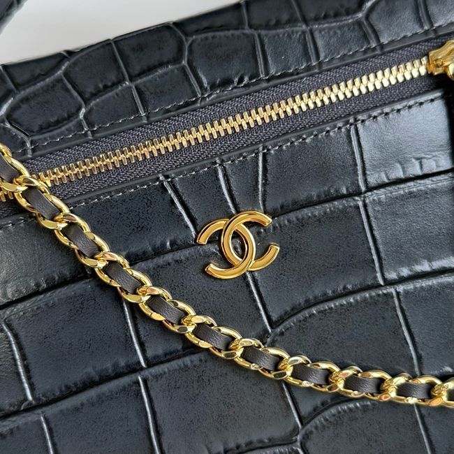 Chanel Vanity with Chain Crocodile Embossed AP5195 black Chanel Vanity with Chain Crocodile Embossed AP5195 black