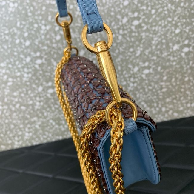 VALENTINO LOCO Small Handbag 5081-2