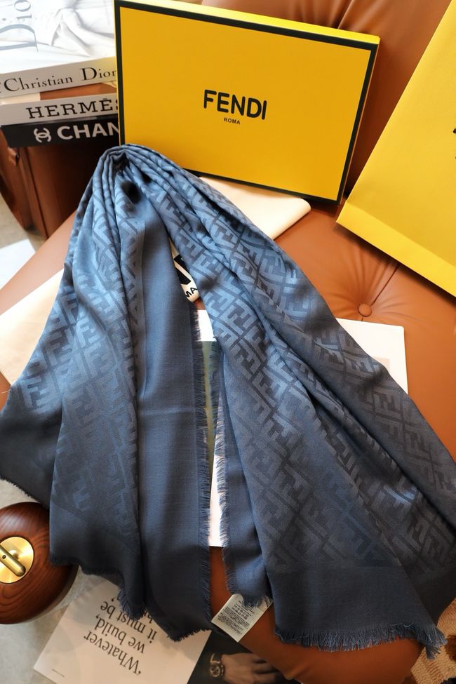 Fendi Shawl Wool Silk and Cotton 06388-2 Fendi Shawl Wool Silk and Cotton 06388-2