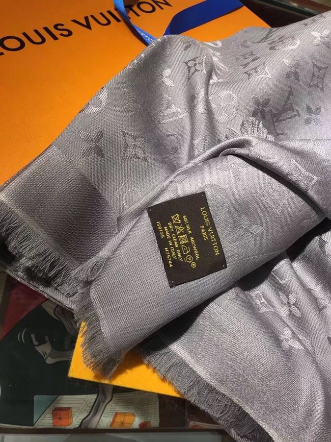 Louis Vuitton Monogram Shine Shawl M98772-4