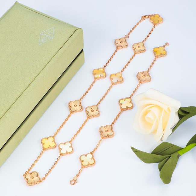 Van Cleef & Arpels necklace&Bracelet CE82050 Van Cleef & Arpels necklace&Bracelet CE82050