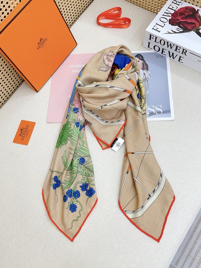 Hermes cashmere Shawl H24443-4 Hermes cashmere Shawl H24443-4