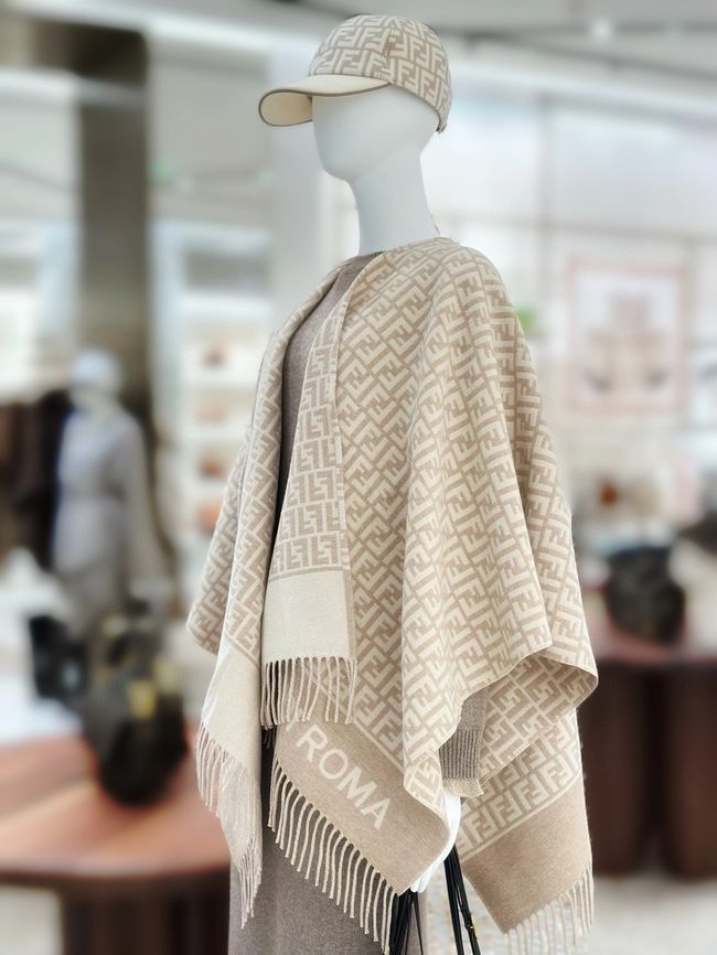 Fendi Shawl Wool Silk and Cotton 06389-2 Fendi Shawl Wool Silk and Cotton 06389-2