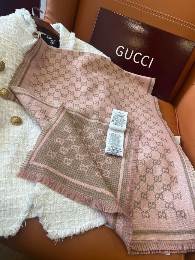 Gucci cashmere scarf 873732-1 Gucci cashmere scarf 873732-1