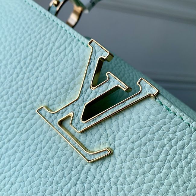 Louis Vuitton Capucines BB M29608 Minty
