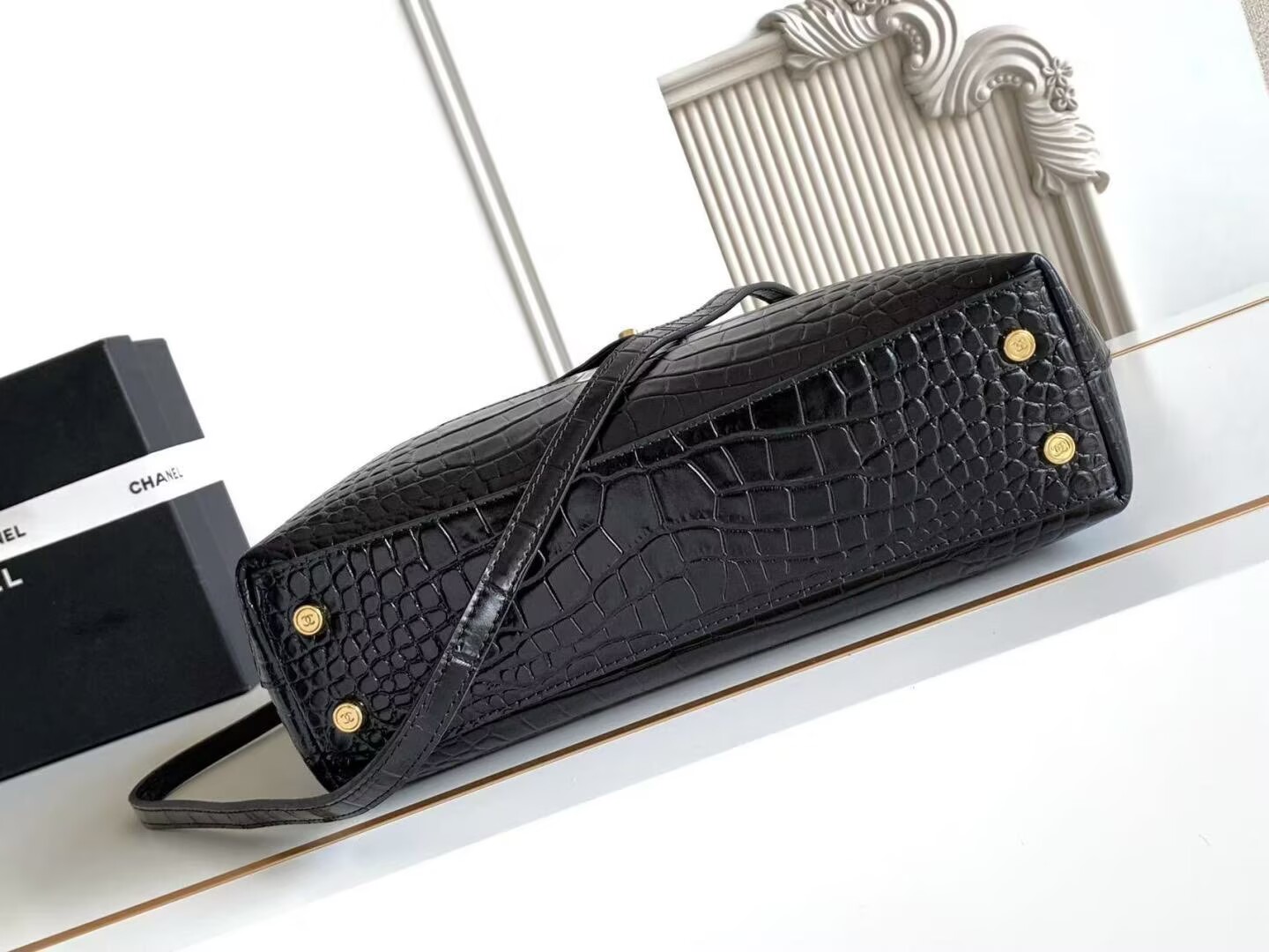 Chanel Maxi Flap Bag With Top Handle Crocodile Embossed Calfskin & Gold-Tone Metal Dark Gray As6309 Chanel Maxi Flap Bag With Top Handle Crocodile Embossed Calfskin & Gold-Tone Metal Dark Gray As6309