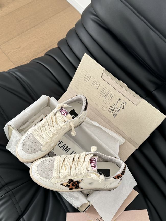 GOLDEN GOOSE DELUXE BRAND flats 65276-8