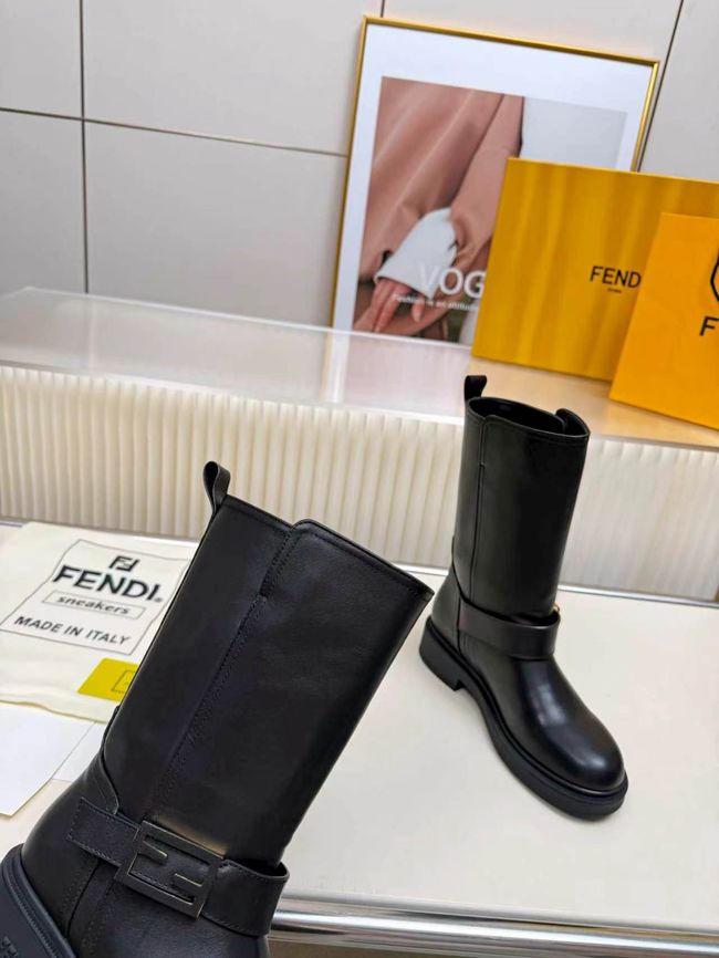 FENDI Commando leather boots 8T9048-1