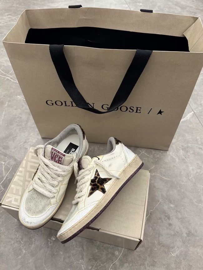 GOLDEN GOOSE DELUXE BRAND flats 65276-8