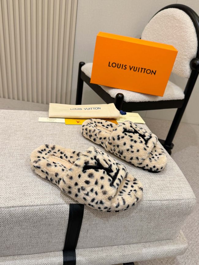 Louis Vuitton Mule 65280-1