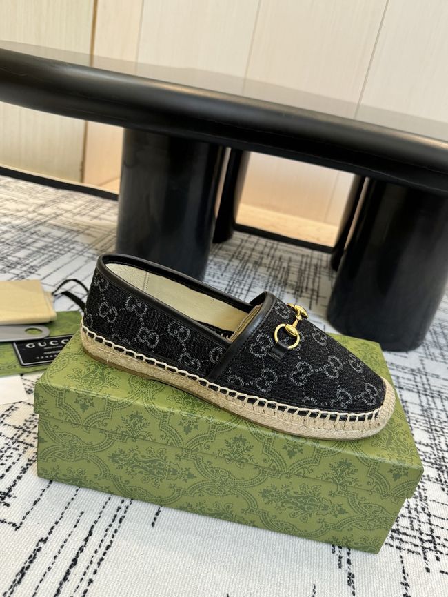 Gucci Womens loafer 65279-2