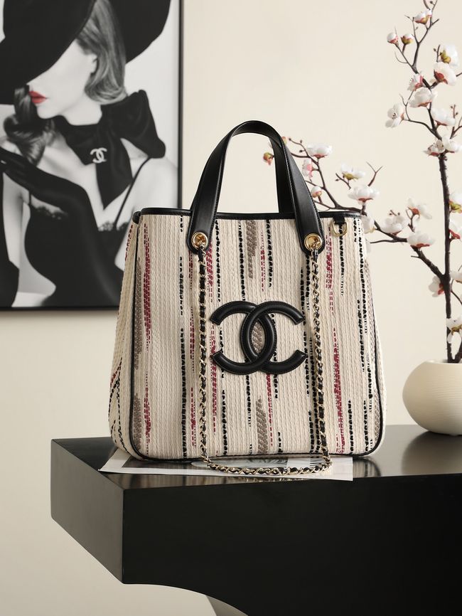 Chanel Shopping Bag AS6200 Beige & Red Chanel Shopping Bag AS6200 Beige & Red