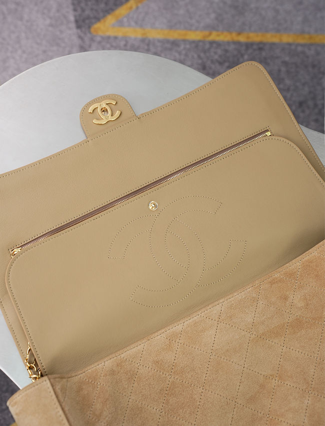 CHANEL Maxi Flapbag Suede Calfskin AS6233 apricot CHANEL Maxi Flapbag Suede Calfskin AS6233 apricot