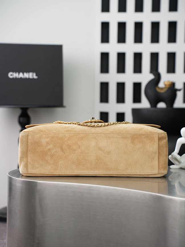 CHANEL Maxi Flapbag Suede Calfskin AS6233 apricot CHANEL Maxi Flapbag Suede Calfskin AS6233 apricot