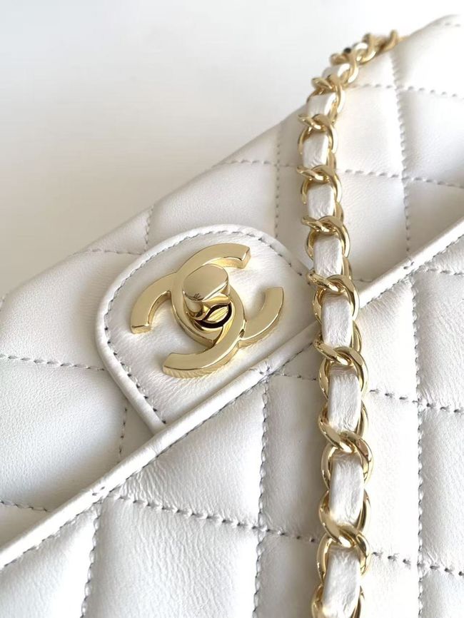 Chanel Flap Bag Lambskin AS6568 white