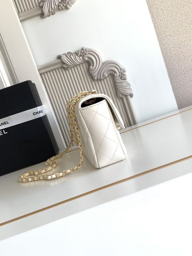 Chanel Flap Bag Lambskin AS6568 white