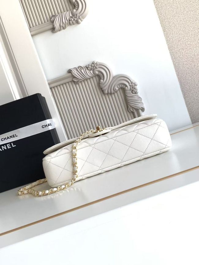 Chanel Flap Bag Lambskin AS6568 white